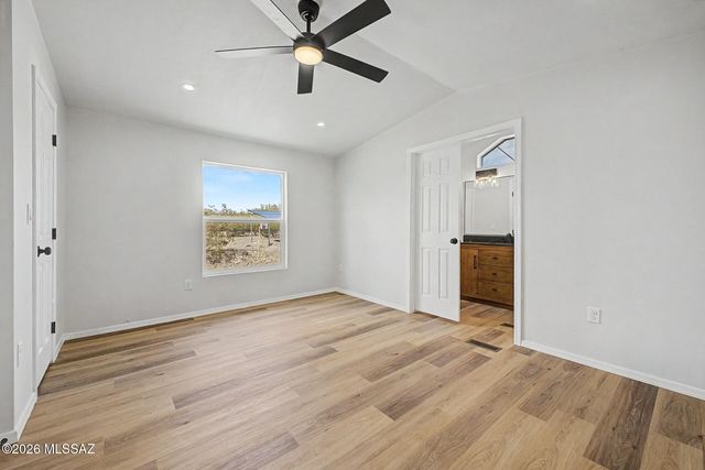 13325 S Hound Dog Road, Vail, AZ 85641