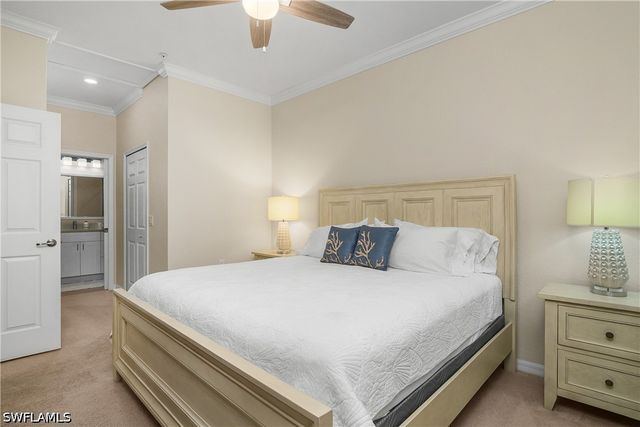 9834 Giaveno CIR 1746, Naples, FL 34113