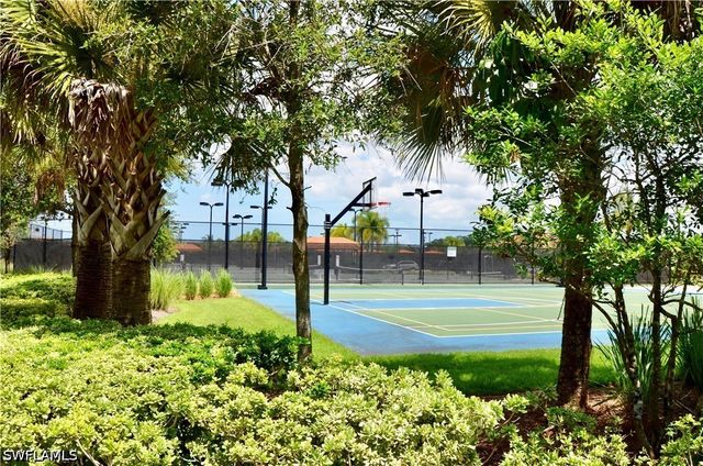 9834 Giaveno CIR 1746, Naples, FL 34113