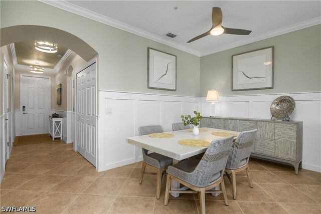 9834 Giaveno CIR 1746, Naples, FL 34113