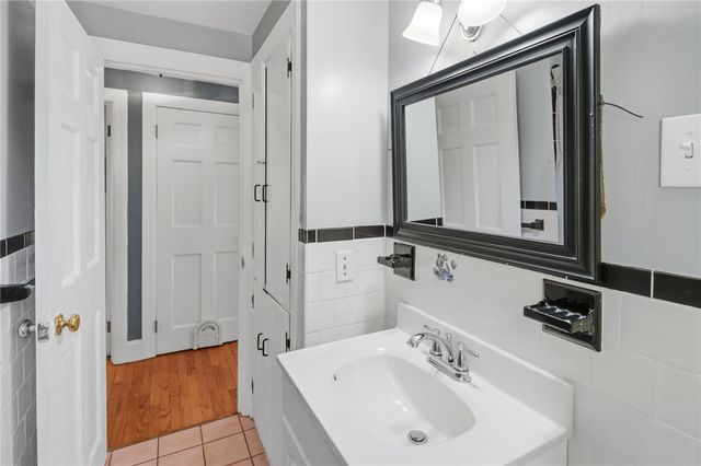 97 Delwood Road, Warwick, RI 02889