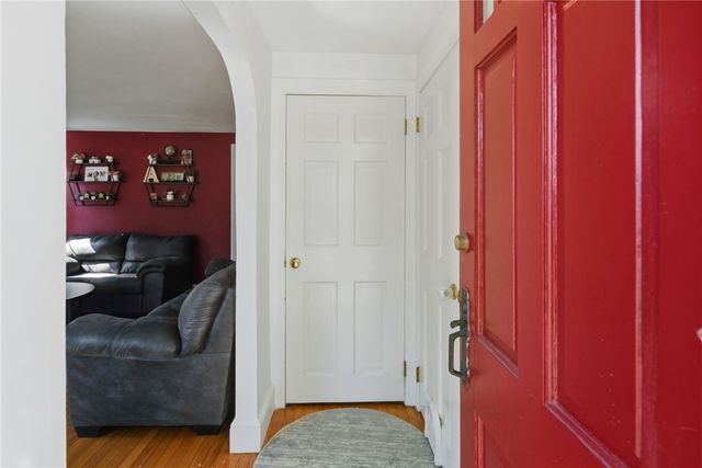 97 Delwood Road, Warwick, RI 02889