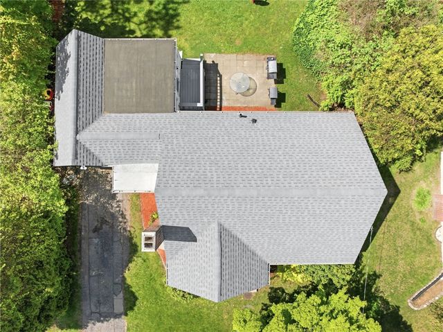 97 Delwood Road, Warwick, RI 02889
