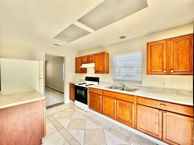 629 WILDWOOD WAY, Clearwater, FL 33756