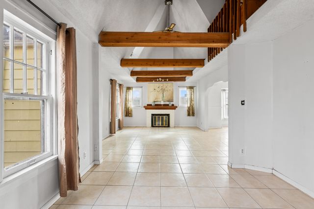 833 S Poplar St, Wichita, KS 67211