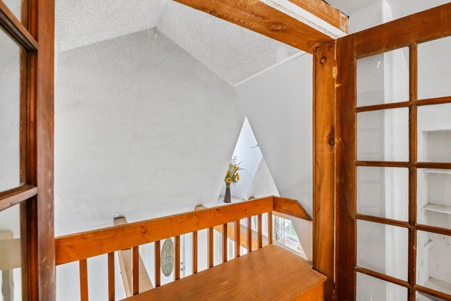 833 S Poplar St, Wichita, KS 67211