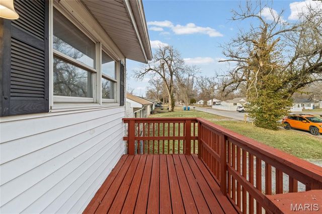 11891 Bridgevale Avenue, Spanish Lake, MO 63138