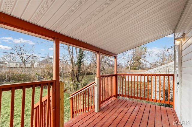 11891 Bridgevale Avenue, Spanish Lake, MO 63138