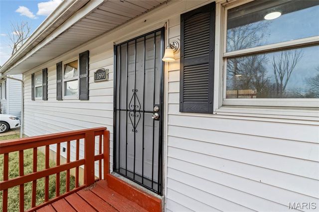 11891 Bridgevale Avenue, Spanish Lake, MO 63138