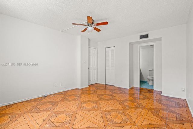 2900 NW 48th Terrace 213, Lauderdale Lakes, FL 33313