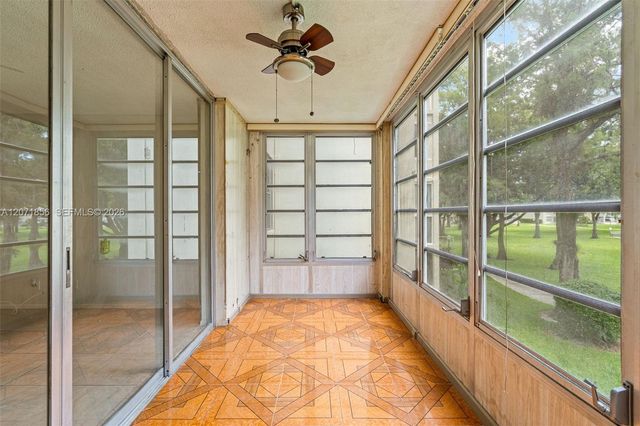 2900 NW 48th Terrace 213, Lauderdale Lakes, FL 33313