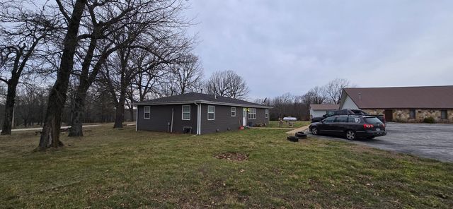 7503 N. State Highway 125, Strafford, MO 65757