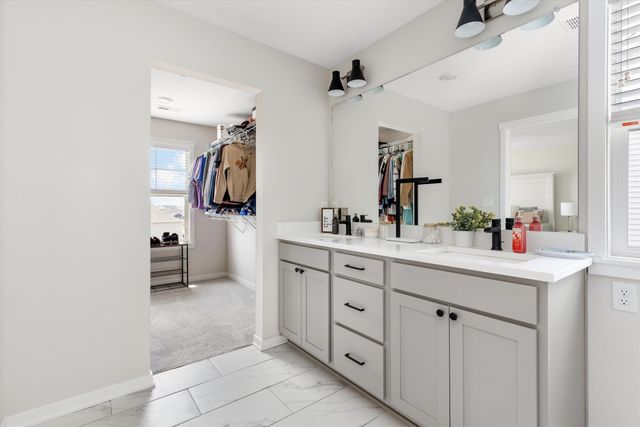 1265 NW Yorktown Drive, Waukee, IA 50263