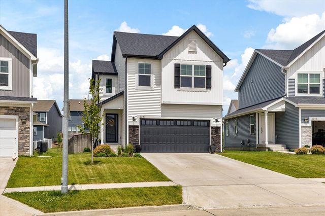 1265 NW Yorktown Drive, Waukee, IA 50263