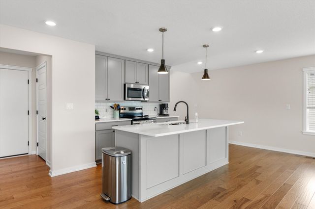 1265 NW Yorktown Drive, Waukee, IA 50263