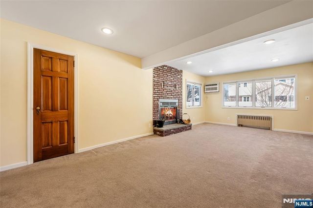 10-09 Charles Street, Fair Lawn, NJ 07410