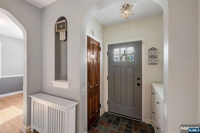 10-09 Charles Street, Fair Lawn, NJ 07410