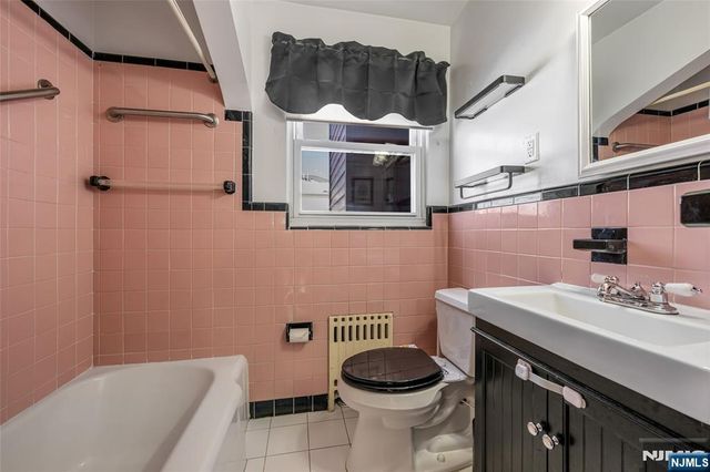 10-09 Charles Street, Fair Lawn, NJ 07410