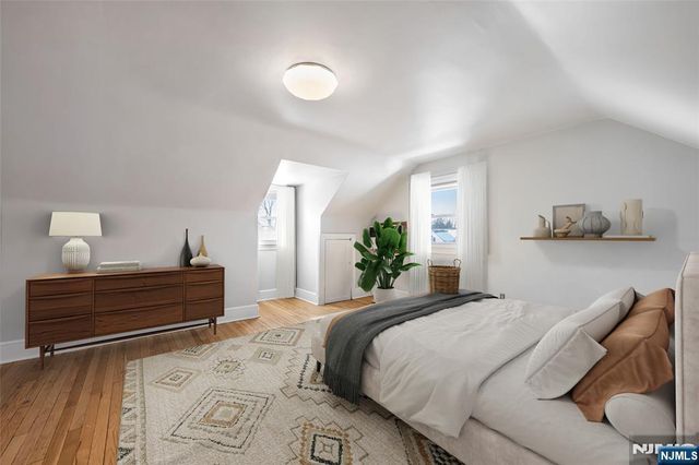 10-09 Charles Street, Fair Lawn, NJ 07410