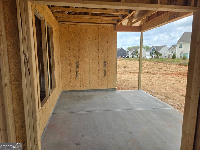 160 Coffee Lane, Hoschton, GA 30548