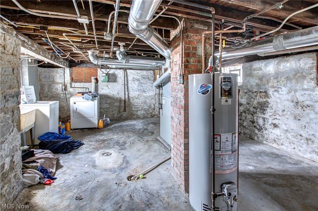 1913 E 123rd Street, Cleveland, OH 44106