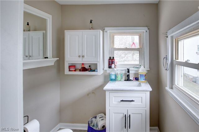 1913 E 123rd Street, Cleveland, OH 44106