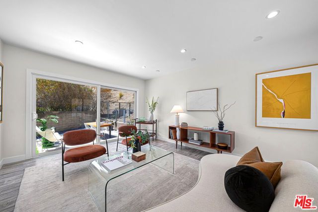 2761 Lompoc Street, Los Angeles, CA 90065
