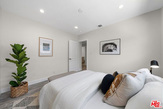 2761 Lompoc Street, Los Angeles, CA 90065