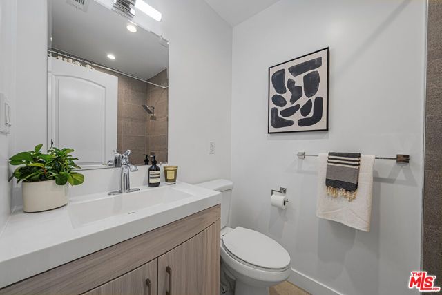 2761 Lompoc Street, Los Angeles, CA 90065