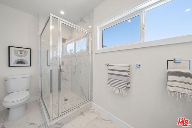 2761 Lompoc Street, Los Angeles, CA 90065