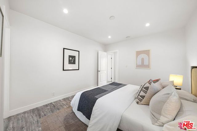 2761 Lompoc Street, Los Angeles, CA 90065