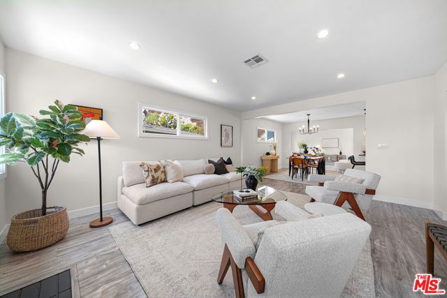 2761 Lompoc Street, Los Angeles, CA 90065