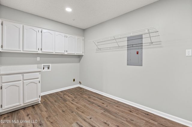8805 Dove Hill Drive, Olive Branch, MS 38654