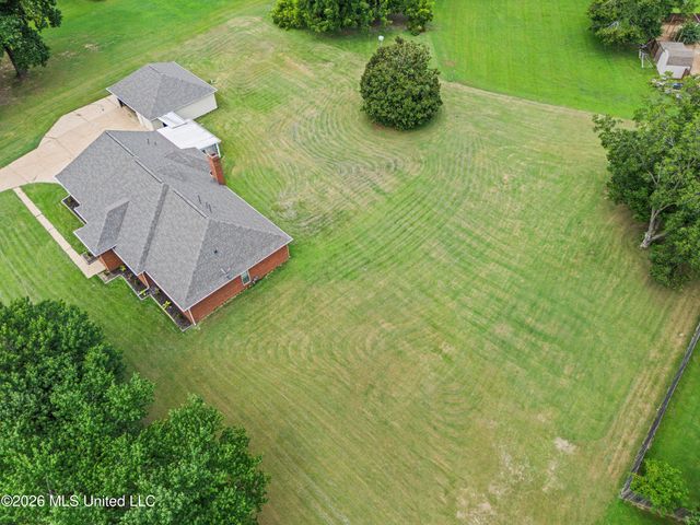 8805 Dove Hill Drive, Olive Branch, MS 38654