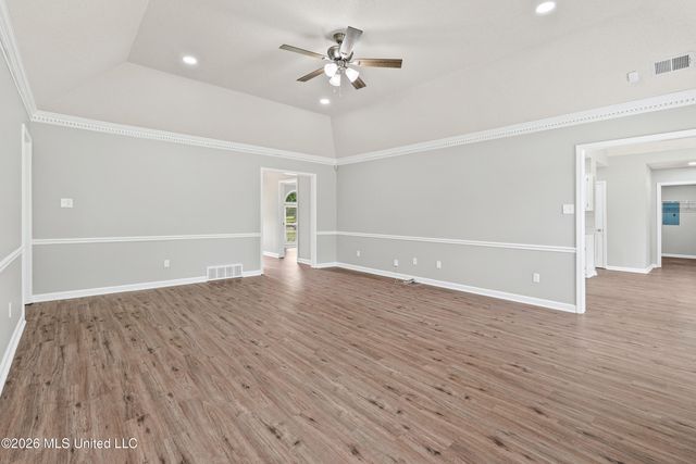 8805 Dove Hill Drive, Olive Branch, MS 38654