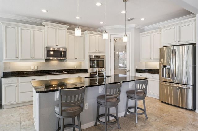 812 SAN RAPHAEL STREET, Poinciana, FL 34759