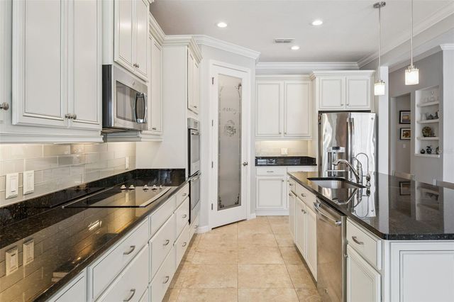 812 SAN RAPHAEL STREET, Poinciana, FL 34759