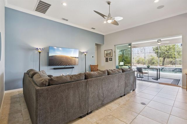 812 SAN RAPHAEL STREET, Poinciana, FL 34759