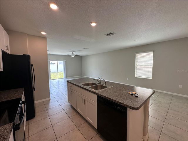 7157 SAMUEL IVY DRIVE, Tampa, FL 33619