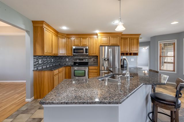 5720 N KIRCHER RD, Columbia, MO 65202