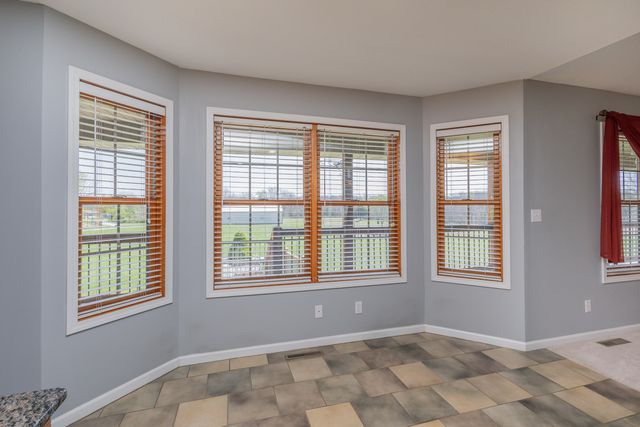 5720 N KIRCHER RD, Columbia, MO 65202