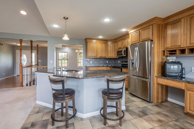 5720 N KIRCHER RD, Columbia, MO 65202