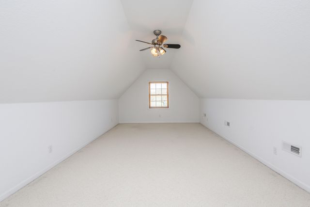 5720 N KIRCHER RD, Columbia, MO 65202