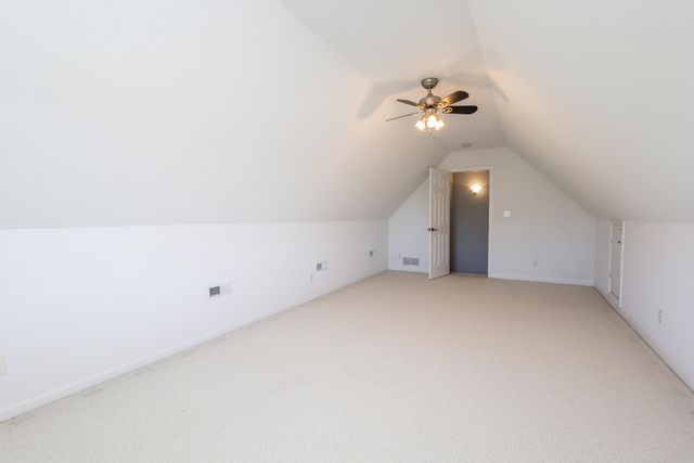 5720 N KIRCHER RD, Columbia, MO 65202
