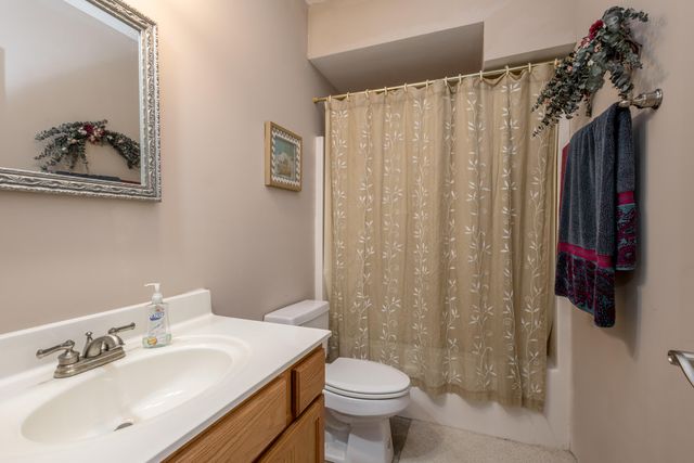 5720 N KIRCHER RD, Columbia, MO 65202