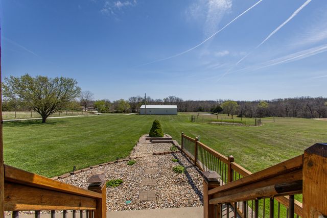 5720 N KIRCHER RD, Columbia, MO 65202