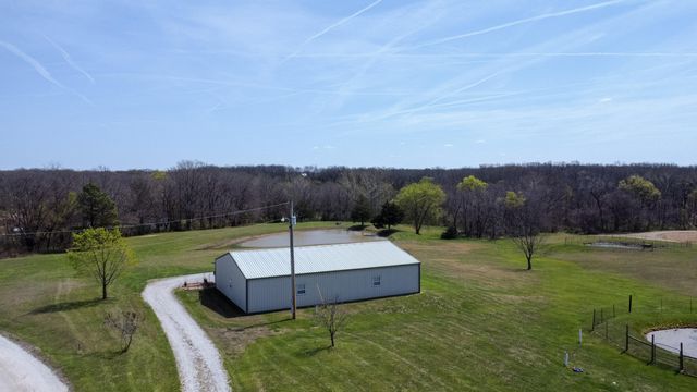 5720 N KIRCHER RD, Columbia, MO 65202
