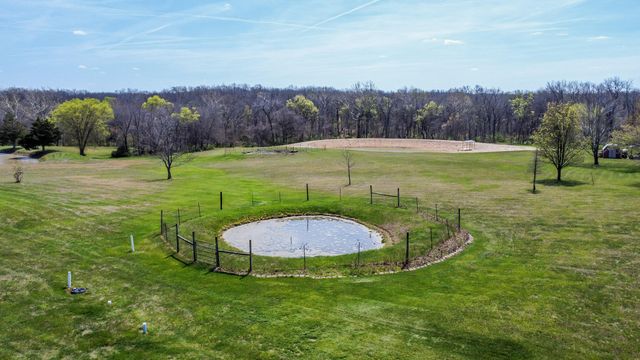 5720 N KIRCHER RD, Columbia, MO 65202