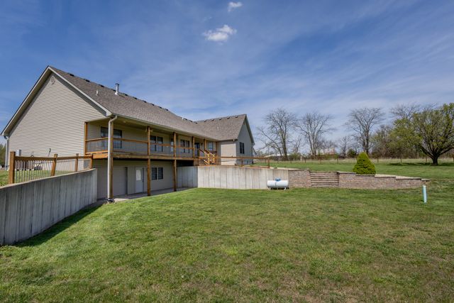 5720 N KIRCHER RD, Columbia, MO 65202