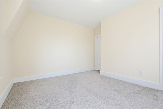 119 Hope Ave, Worcester, MA 01603